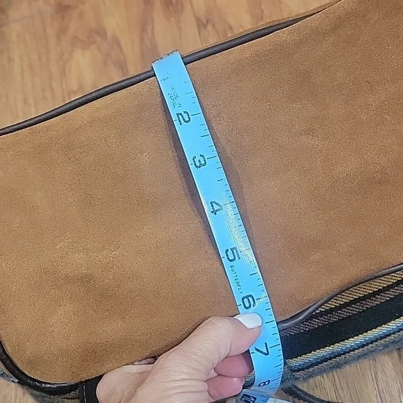 Handmade Leather & Wool Backpack - Picture 13 of 14